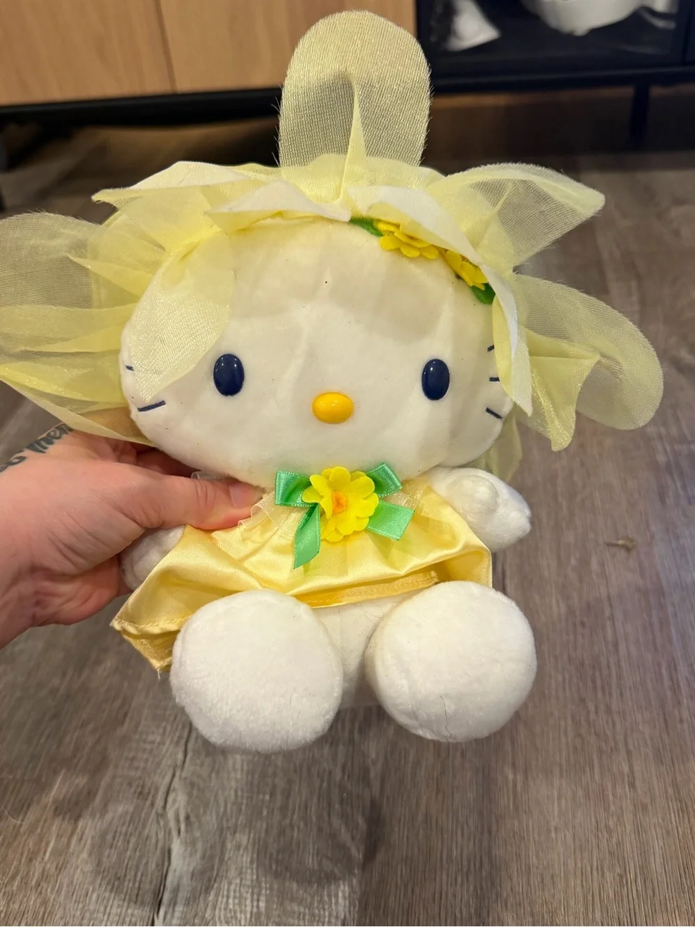 Hello Kitty Yellow & White Flower Costume Plush